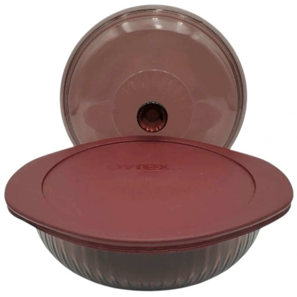 Pyrex Pink Glass Casserole Dish with Lid